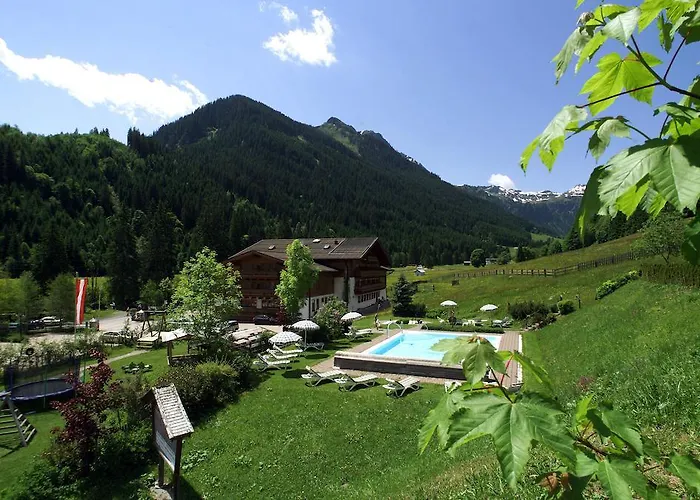 St. Georg Saalbach-Hinterglemm